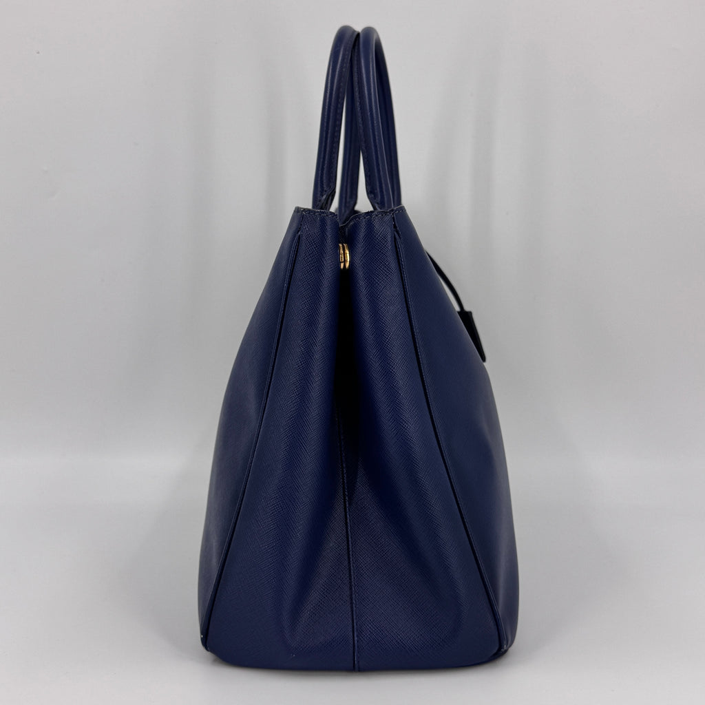 Double Zip Lux Tote Saffiano Leather Large NJ