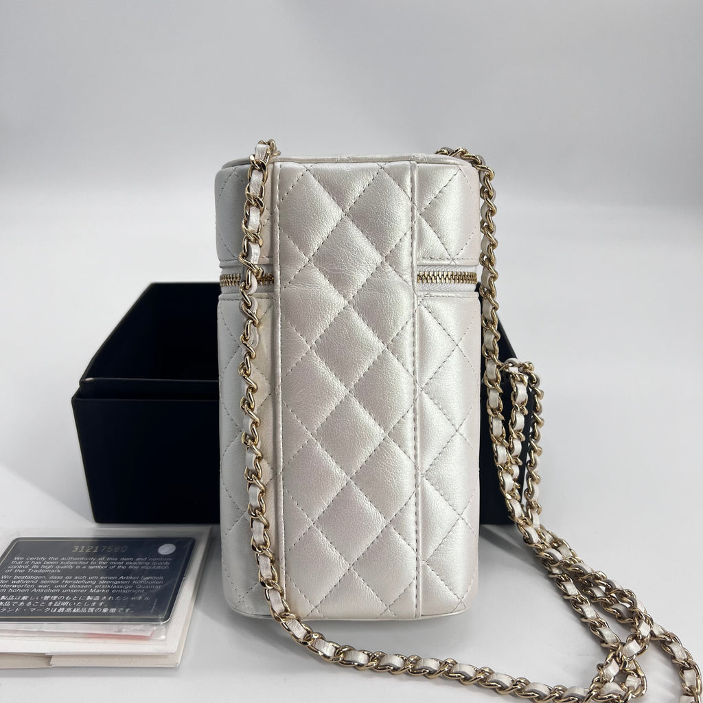 Classic Vanity Phone Holder with Chain Quilted Caviar Twins