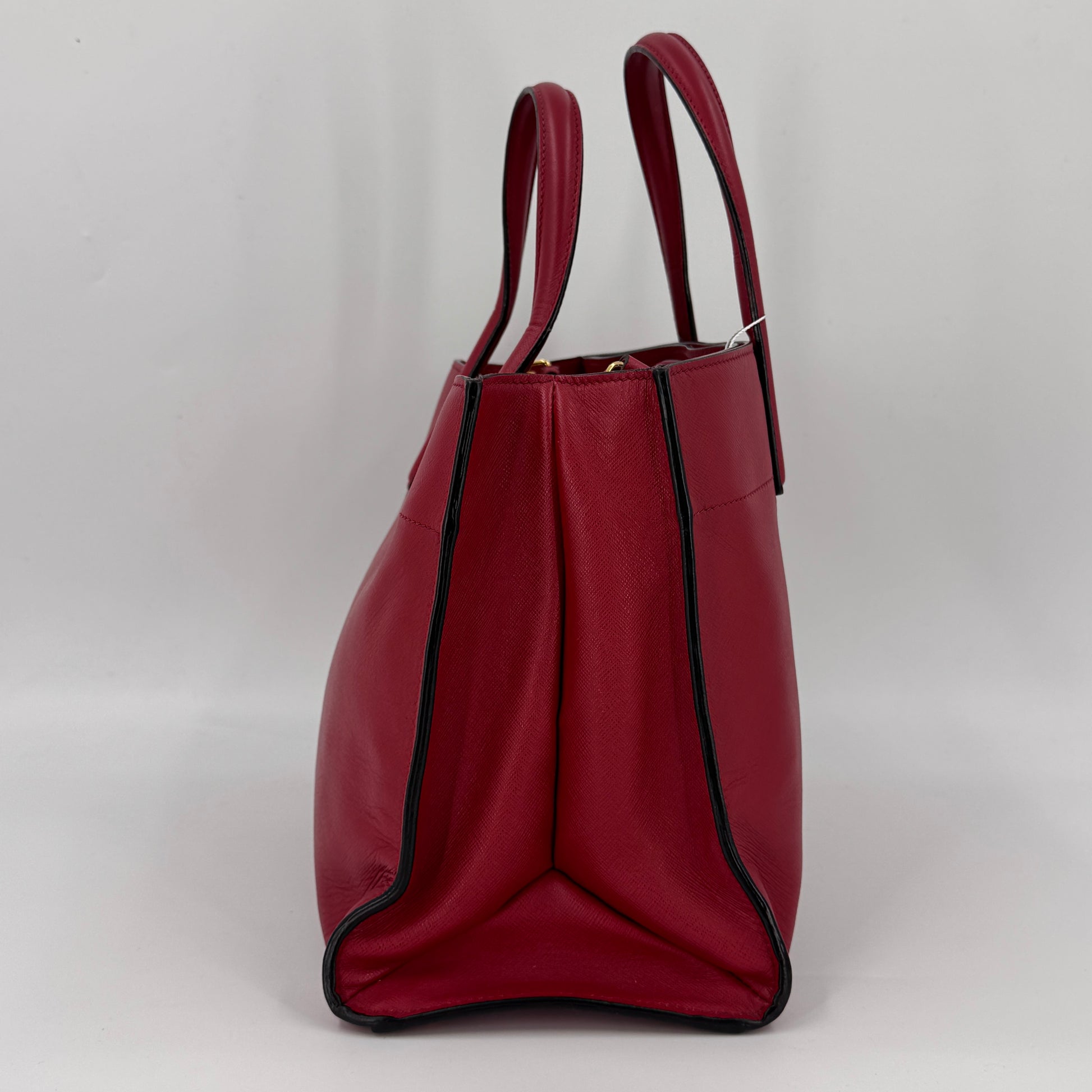 Saffiano Soft Triple Pocket Tote Rosso NJ