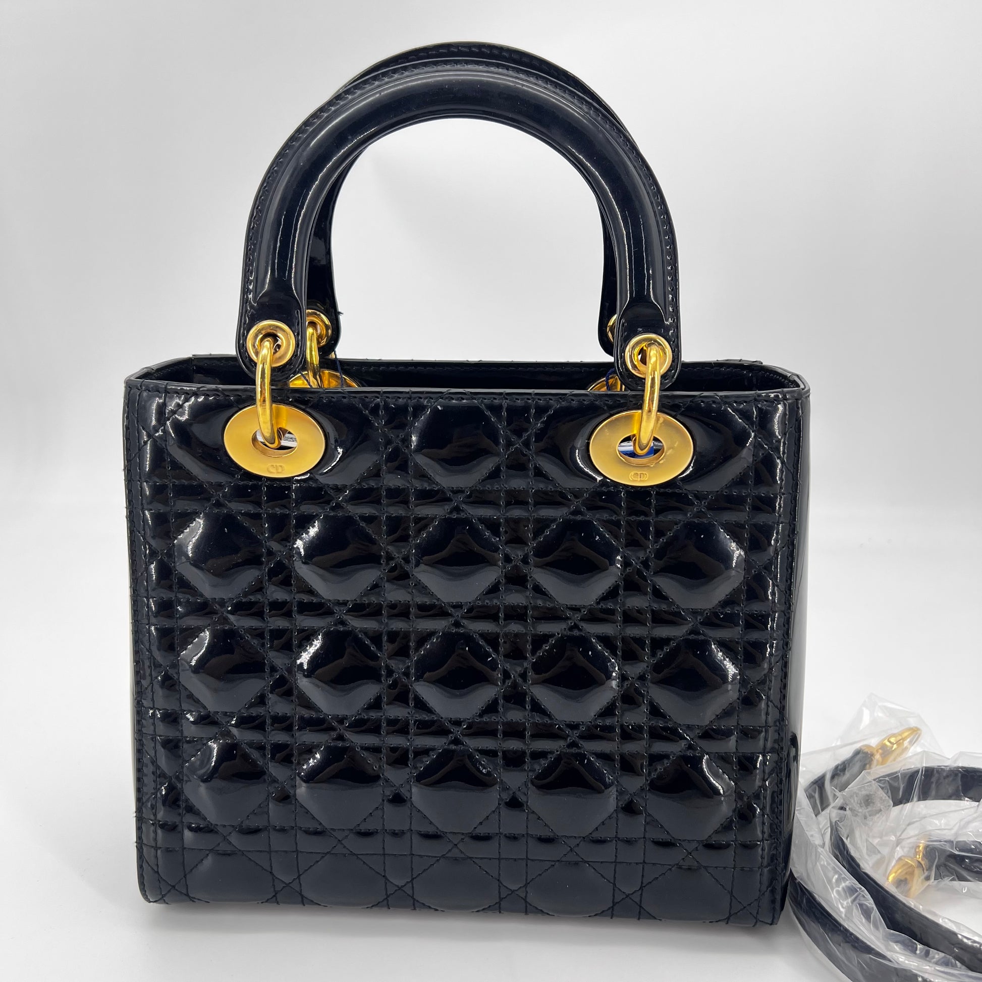 Lady Dior Bag Cannage Quilt Patent Medium - Twins