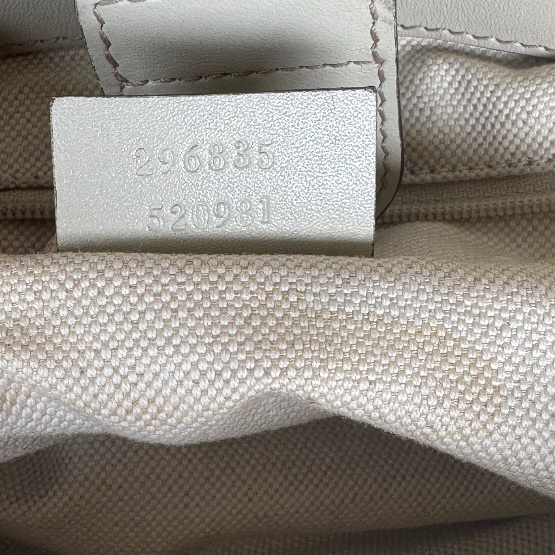 GG Canvas Medium Sukey Tote