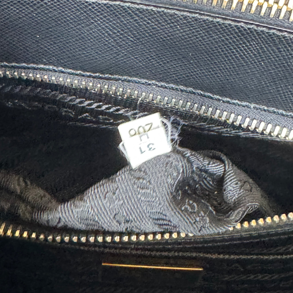 Galleria Double Zip Tote Saffiano Leather Medium