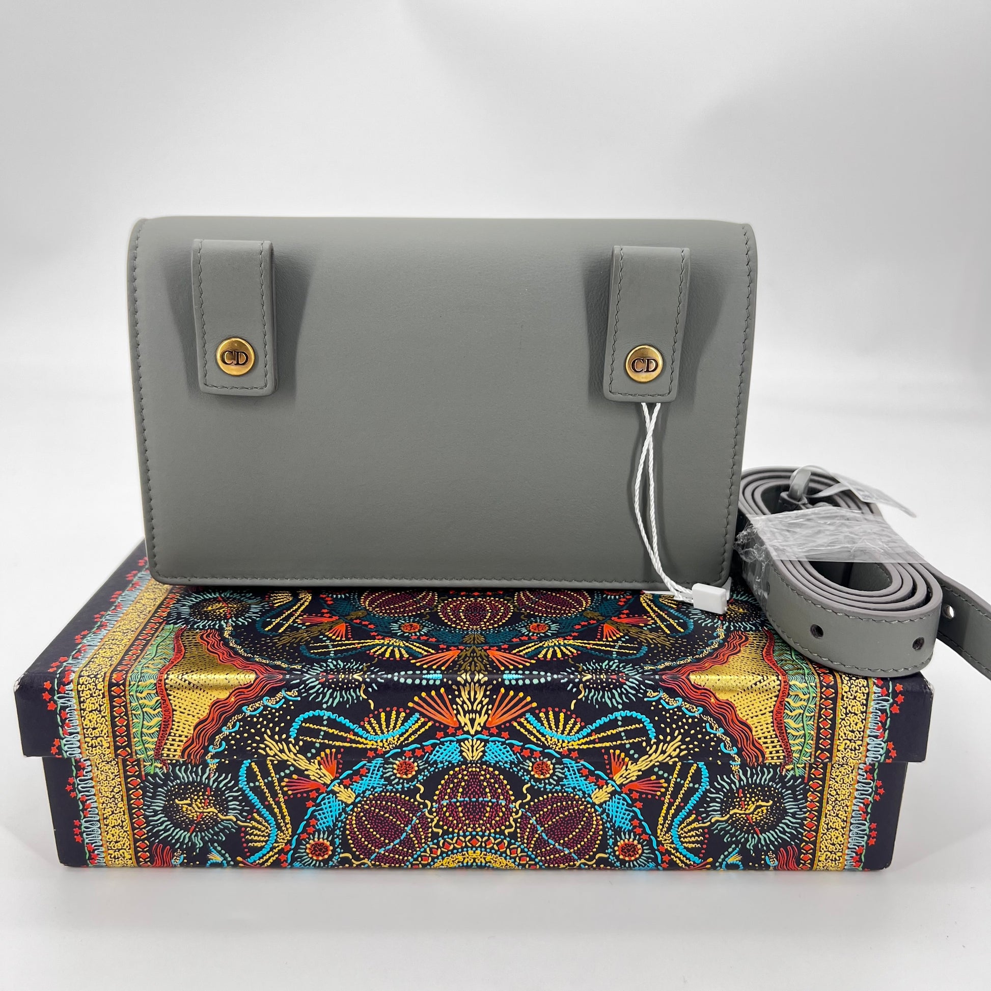 Ultra Matte Saddle Nano Pouch Leather - twins