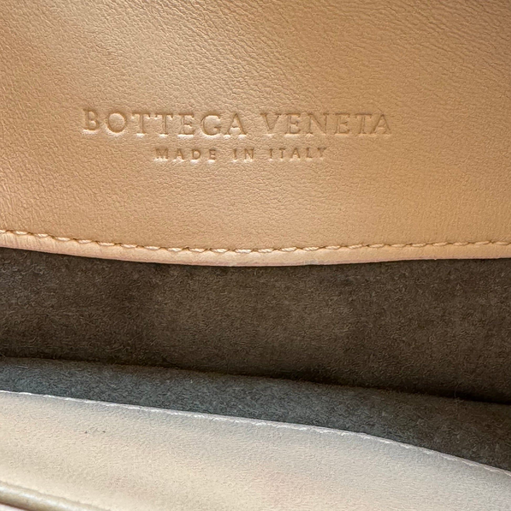 Olimpia Shoulder Bag Intrecciato Nappa Small