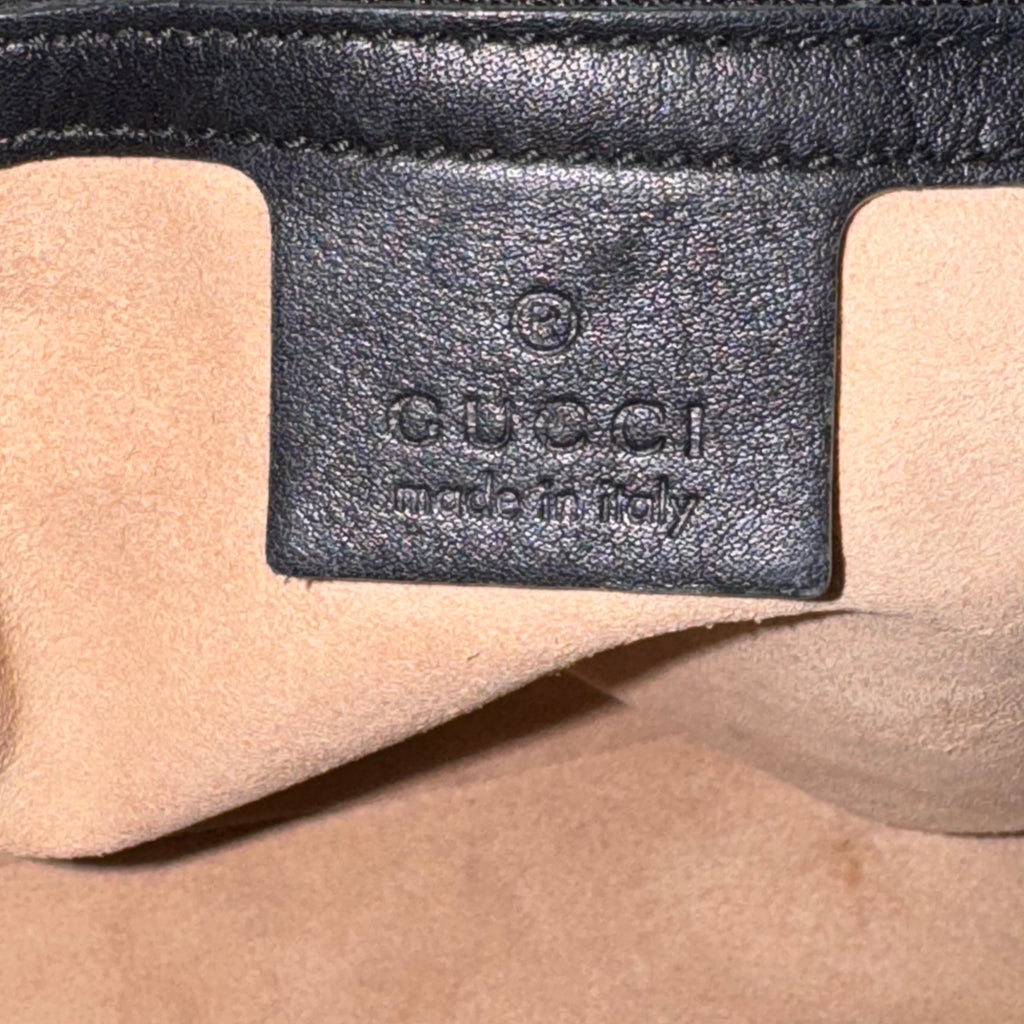 GG Marmont Flap Bag Matelasse Leather Medium
