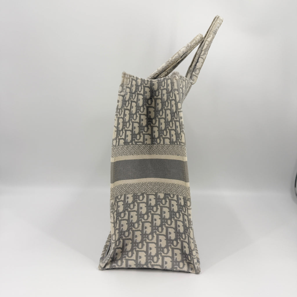 Oblique Large Book Tote Grey NJ