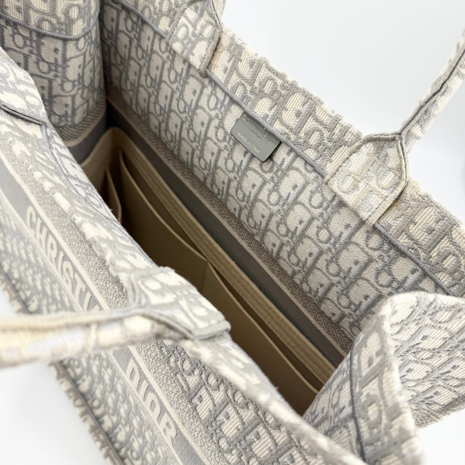 Oblique Large Book Tote Grey NJ