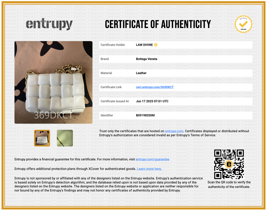 Cassette Chain Crossbody Bag Padded Maxi Intrecciato Leather