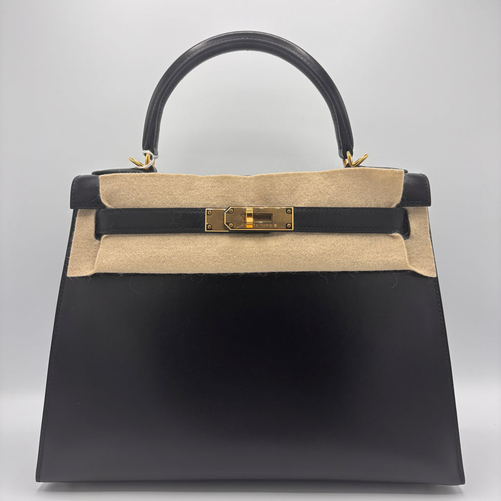 Kelly Handbag Noir Box Calf with Gold Hardware 28(D Stamp Year 2020)
