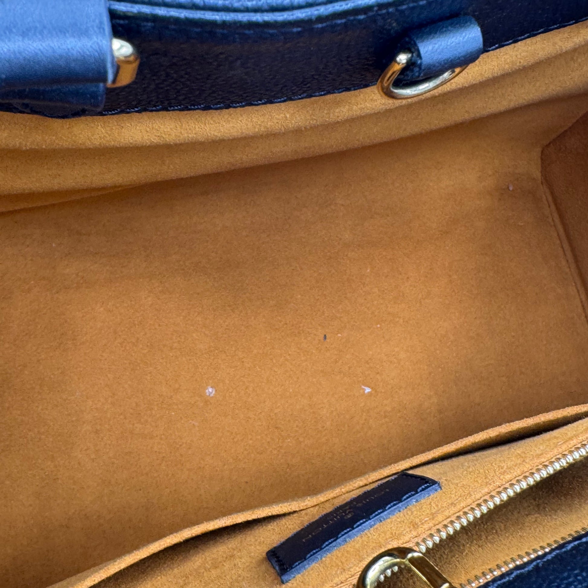 Louis Vuitton OnTheGo Tote Monogram Empreinte Giant MM
