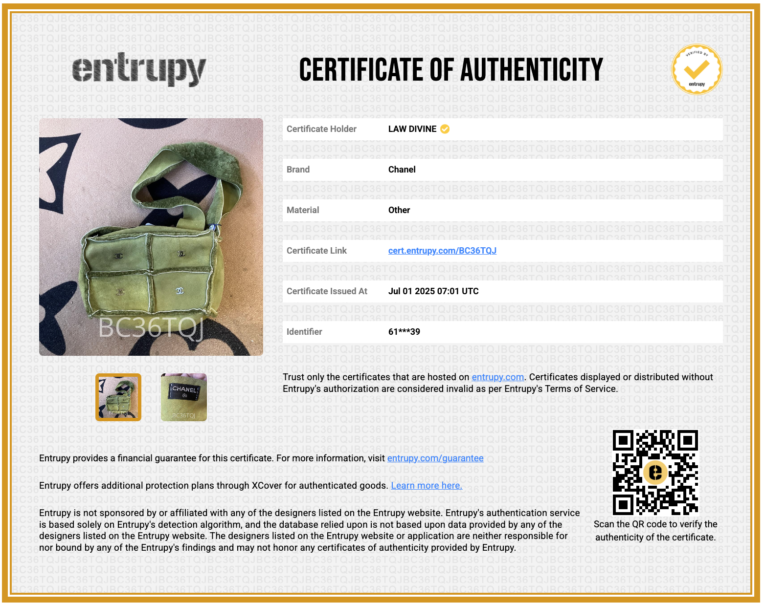 CC Logo Shoulder Bag Shearling and Suede Small