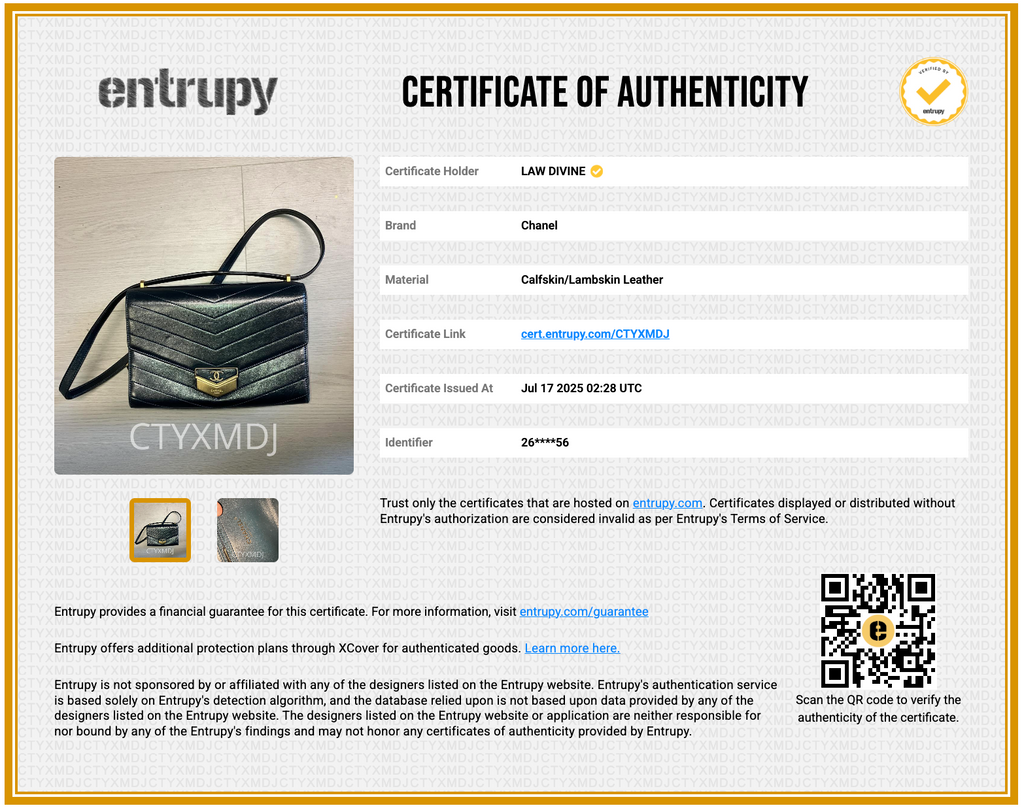 Calfskin Chevron Quilted Medal Flap Black