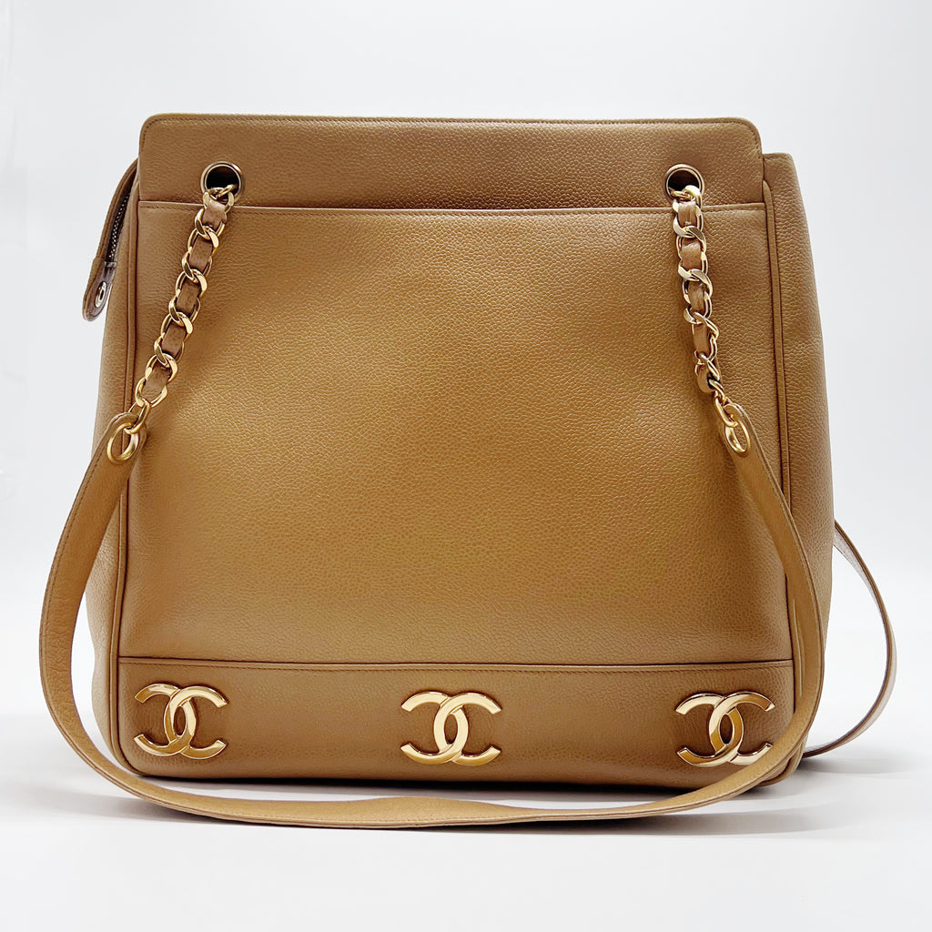Vintage Caviar 6cc Shoulder Bag