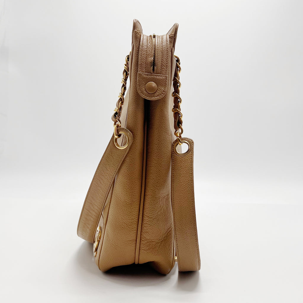 Vintage Caviar 6cc Shoulder Bag