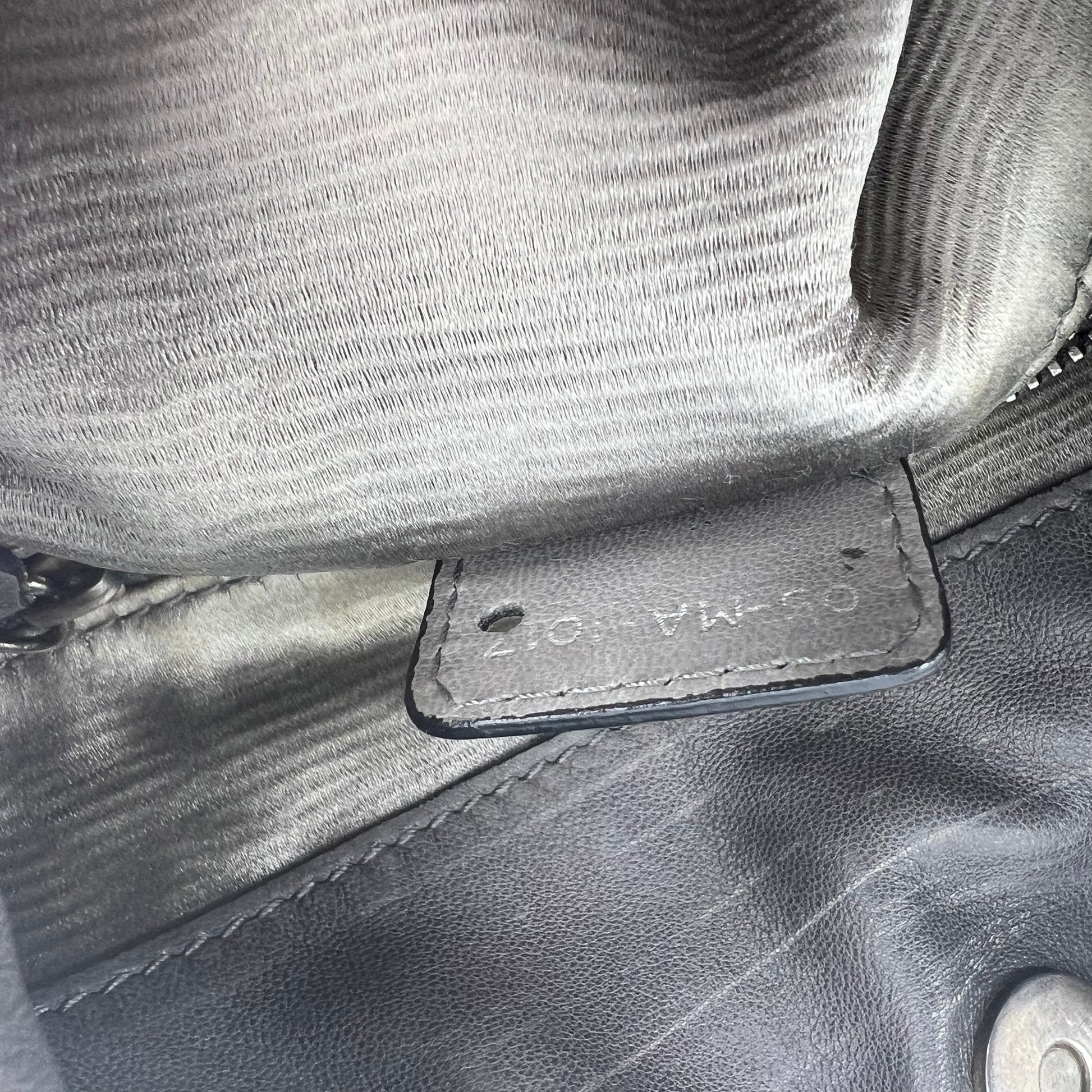 Scallop/Scale-embossed Leather Shoulder Bag twins