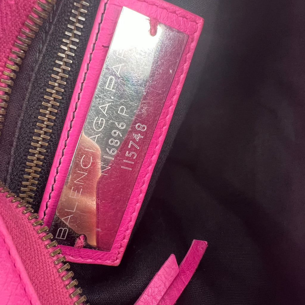 Classic Hardware City Cyclamen Fucsia twins