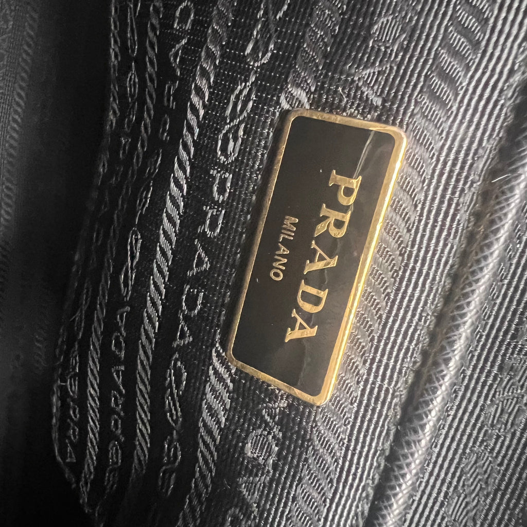 Saffiano Lux Extra Large Tote Black twins