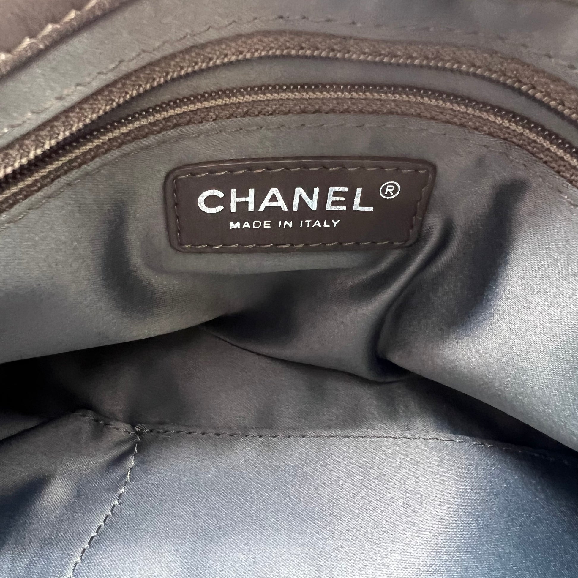 Coco Loop Flap Bag Quilted Lambskin Jumbo twins