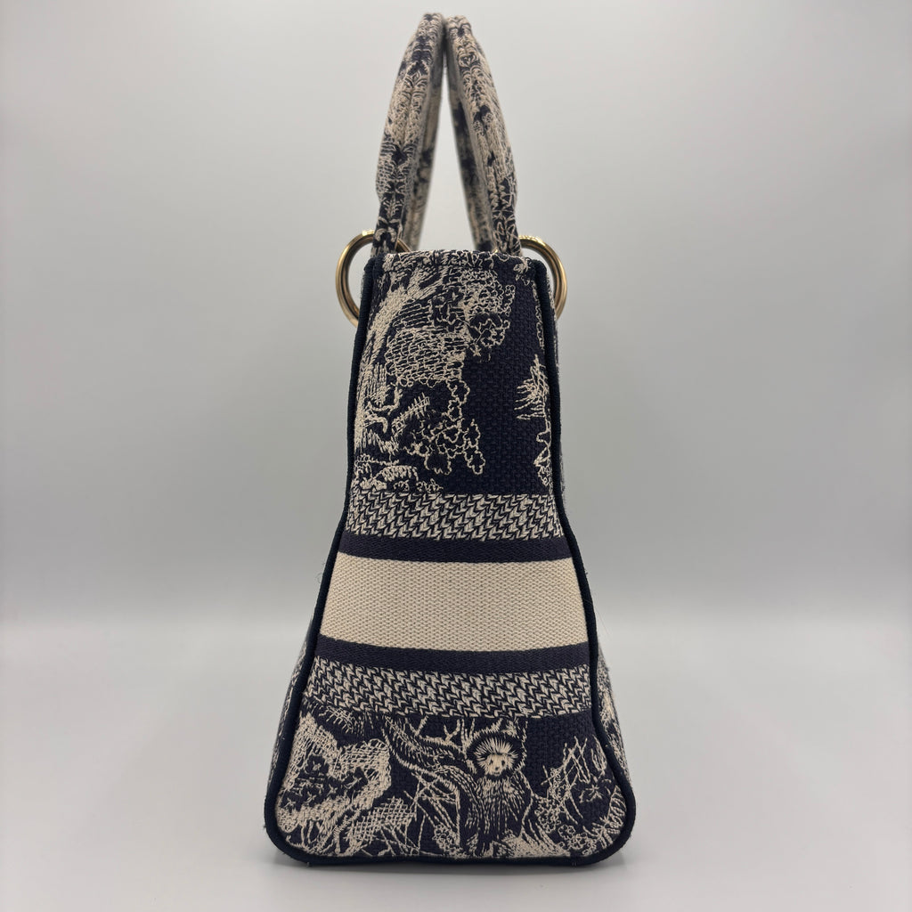 Lady D-Lite Bag Embroidered Canvas Medium