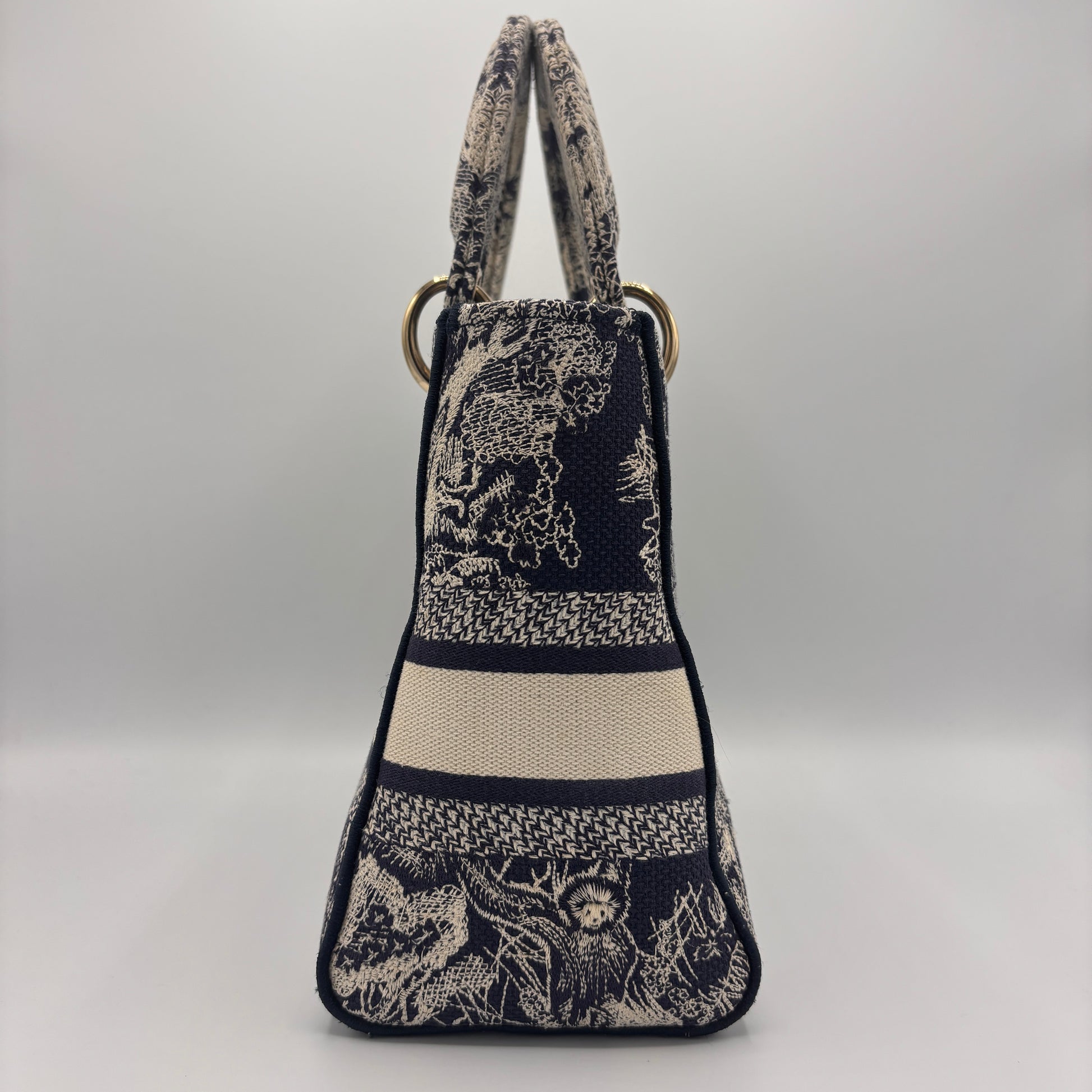 Lady D-Lite Bag Embroidered Canvas Medium