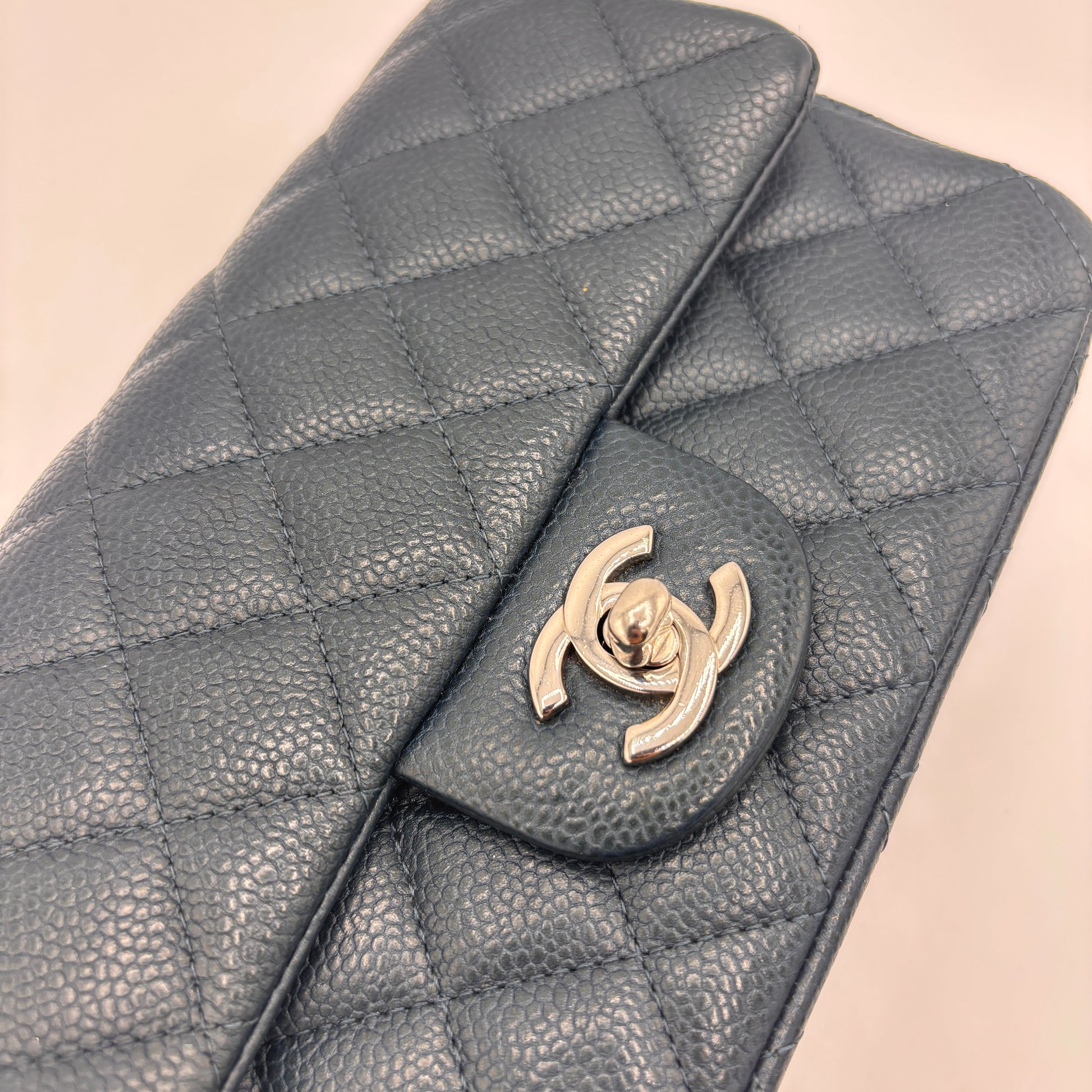 Classic Single Flap Bag Quilted Caviar Mini