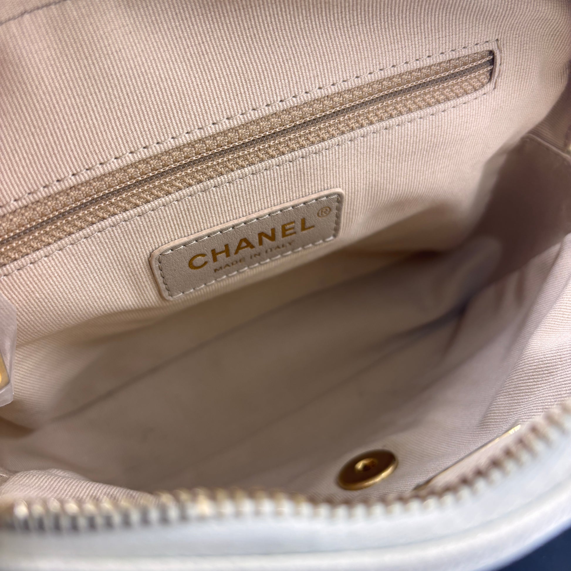 Chain Melody Flap Backpack Quilted Caviar Small
