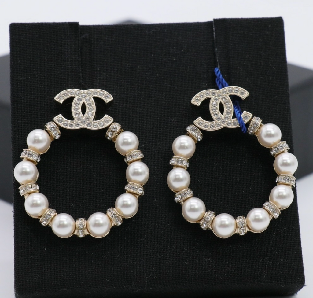 Pearl Crystal Nefertiti CC Drop Earrings Gold twins