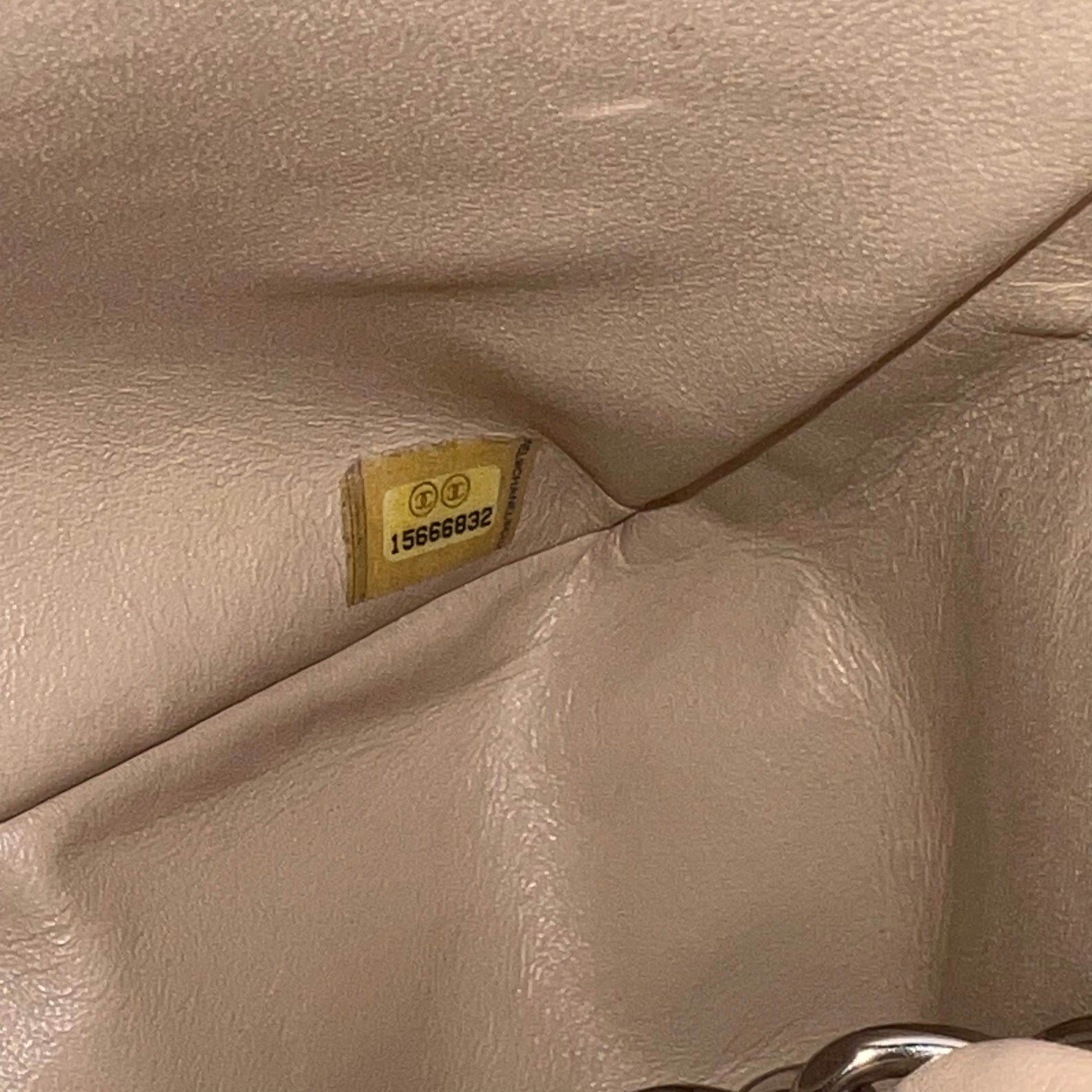 Caviar Quilted Jumbo Double Flap Light Beige twins