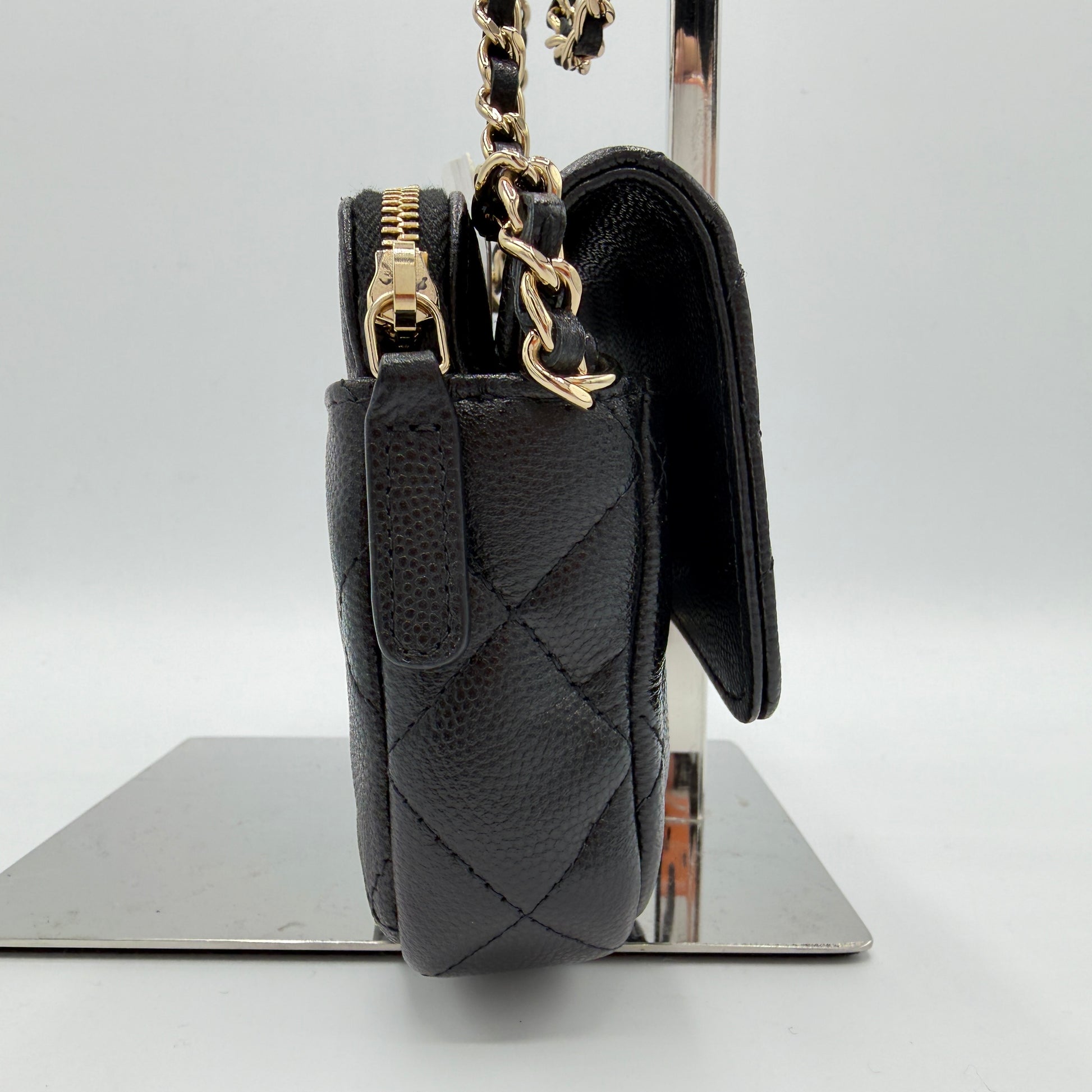 Caviar Quilted Flap Phone Holder With Chain Black