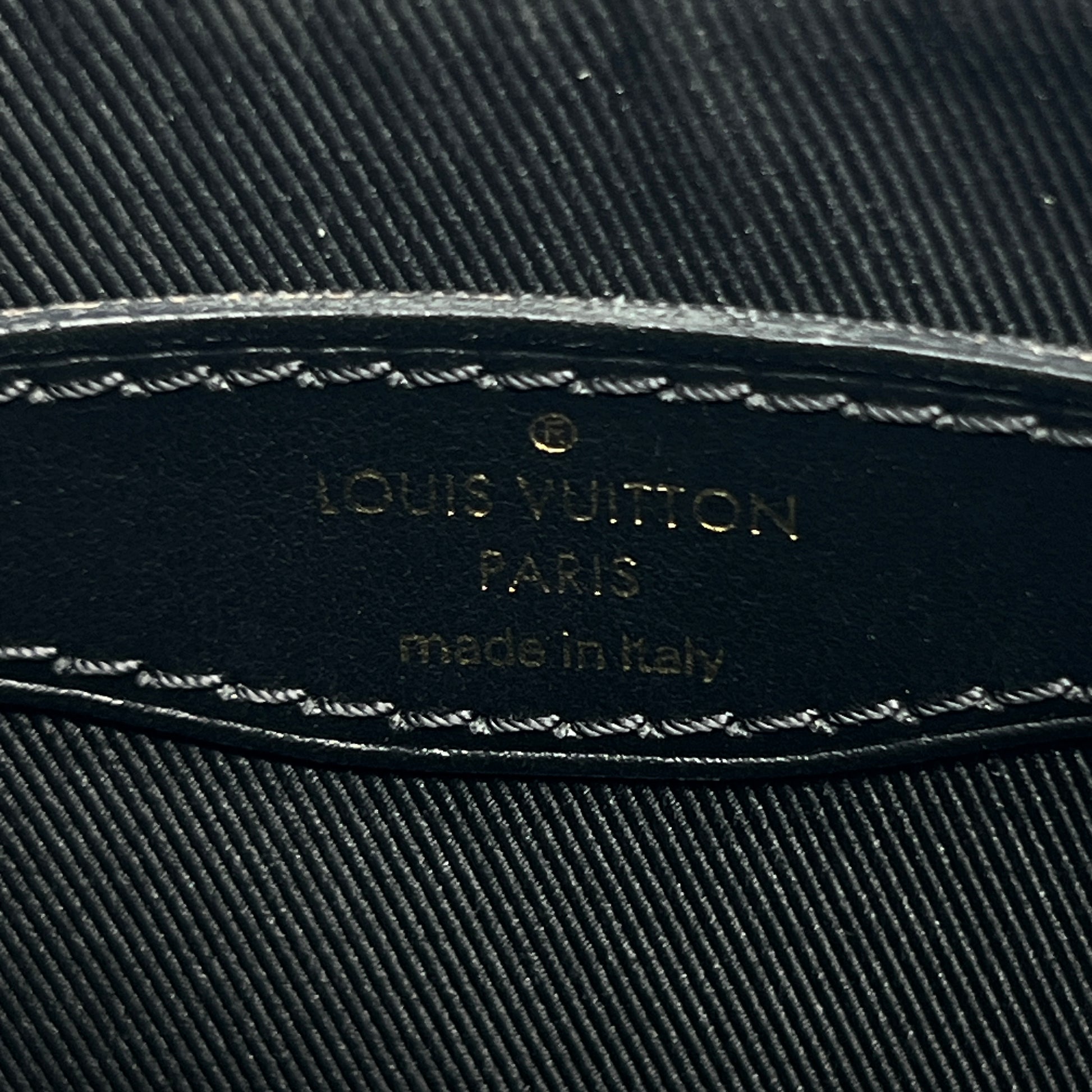 Louis Vuitton Boulogne leather crossbody bag Louis Vuitton J2159 twins