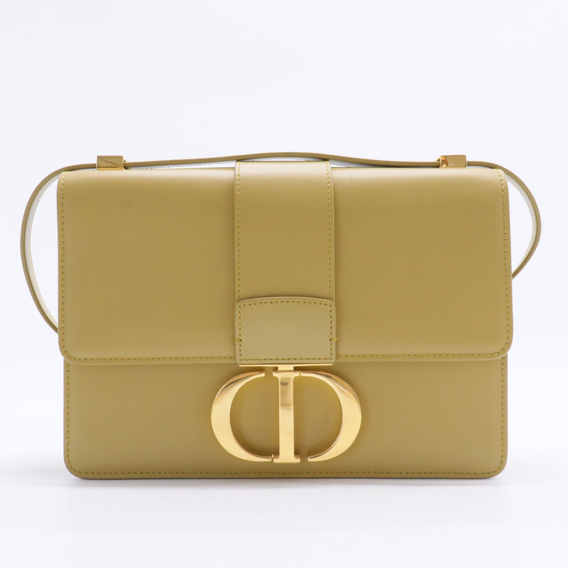 30 Montaigne Flap Bag Gradient Leather
