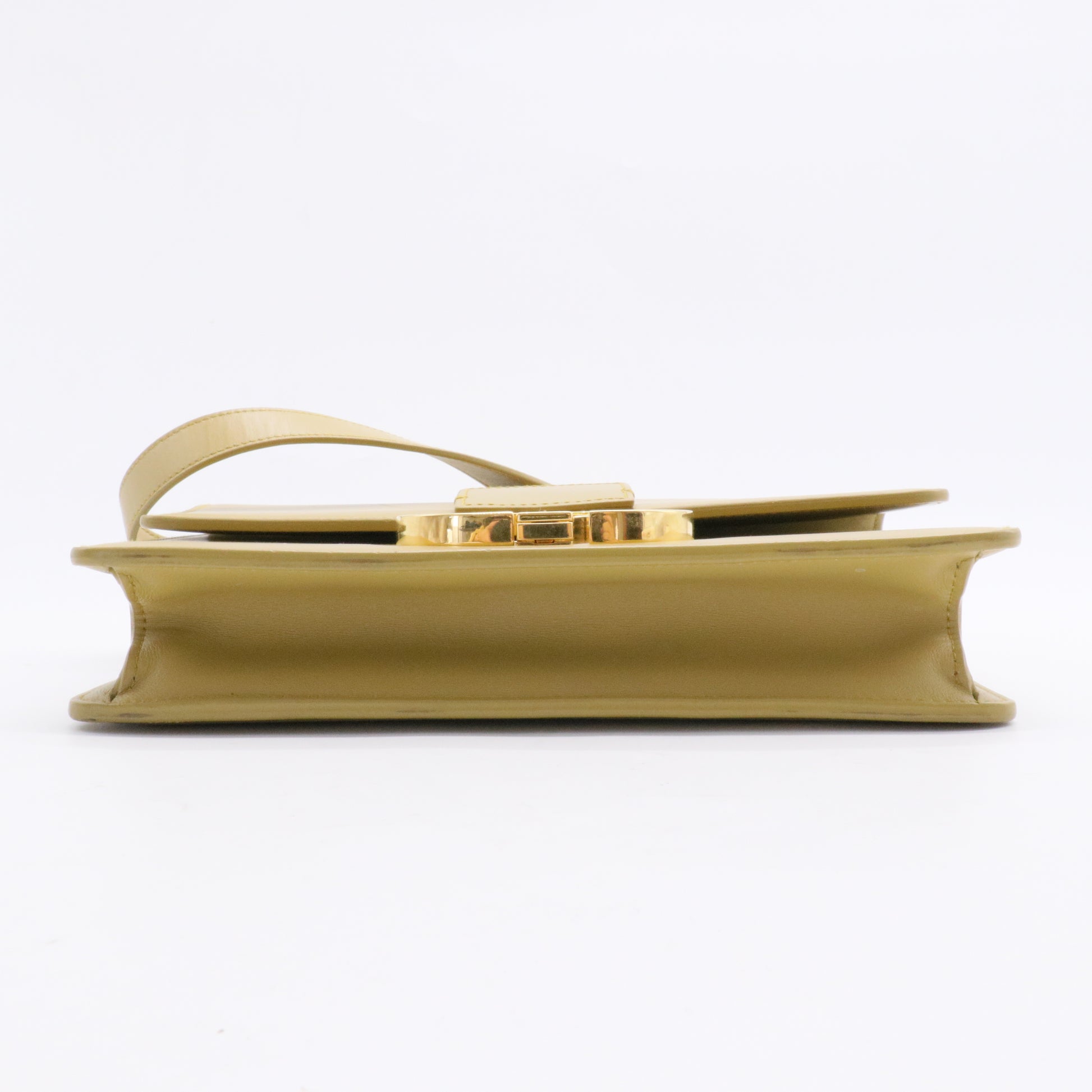30 Montaigne Flap Bag Gradient Leather