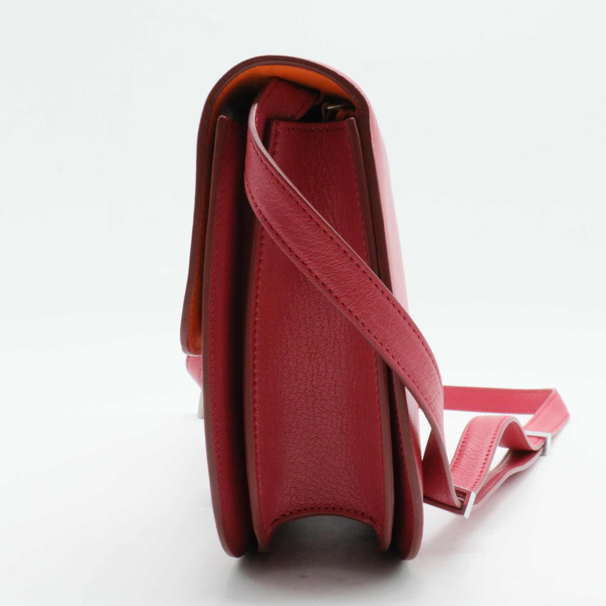Leather Classic Medium
