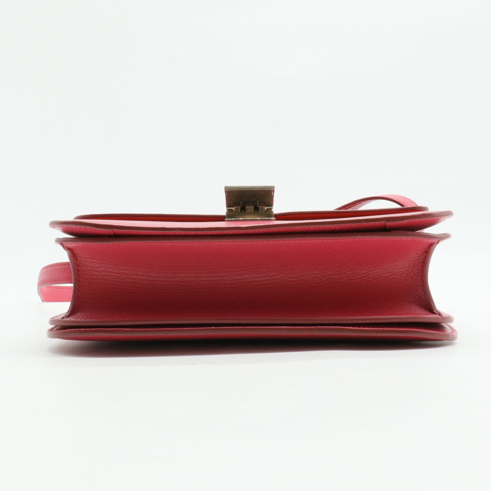 Leather Classic Medium