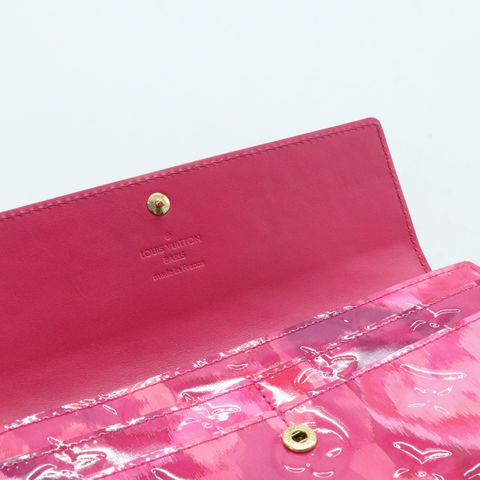 Vernis Patent Leather Sarah Retiro Wallet