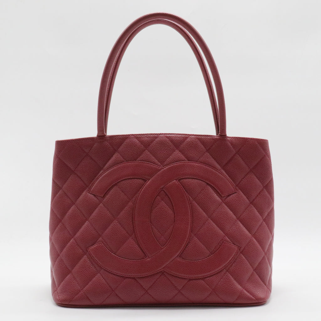 Medallion Tote Quilted Caviar