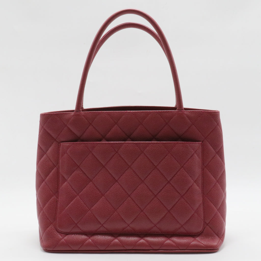 Medallion Tote Quilted Caviar