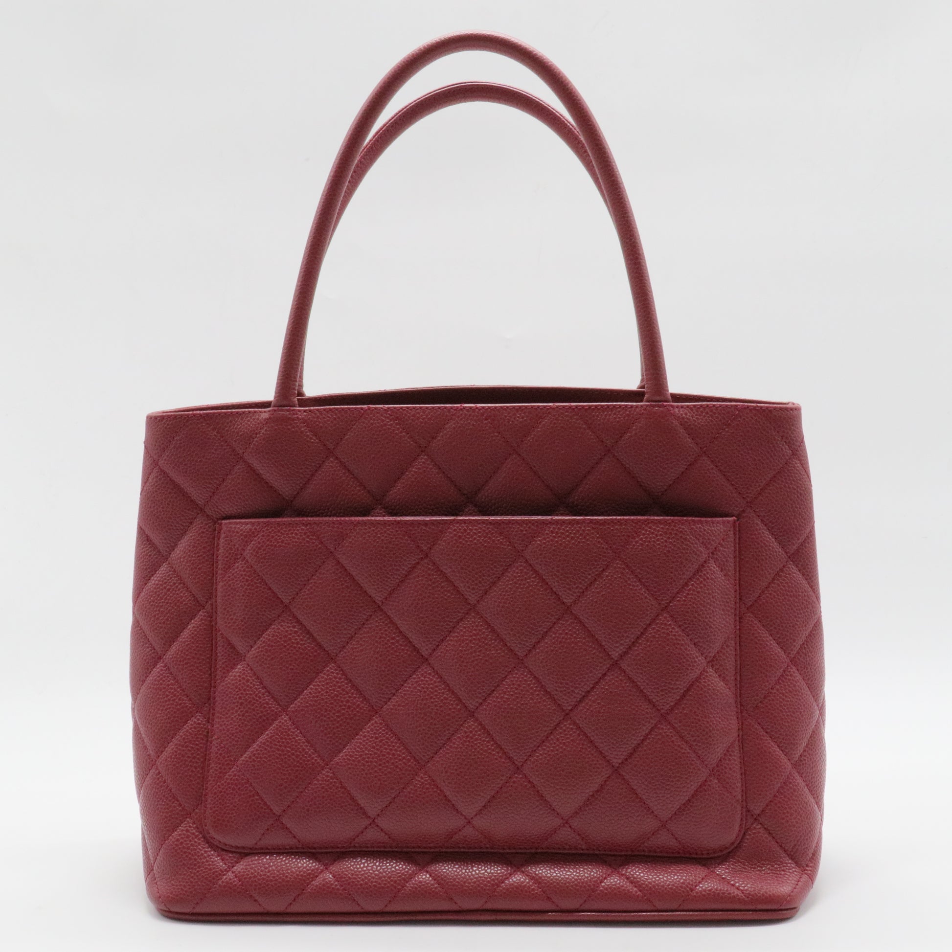 Medallion Tote Quilted Caviar