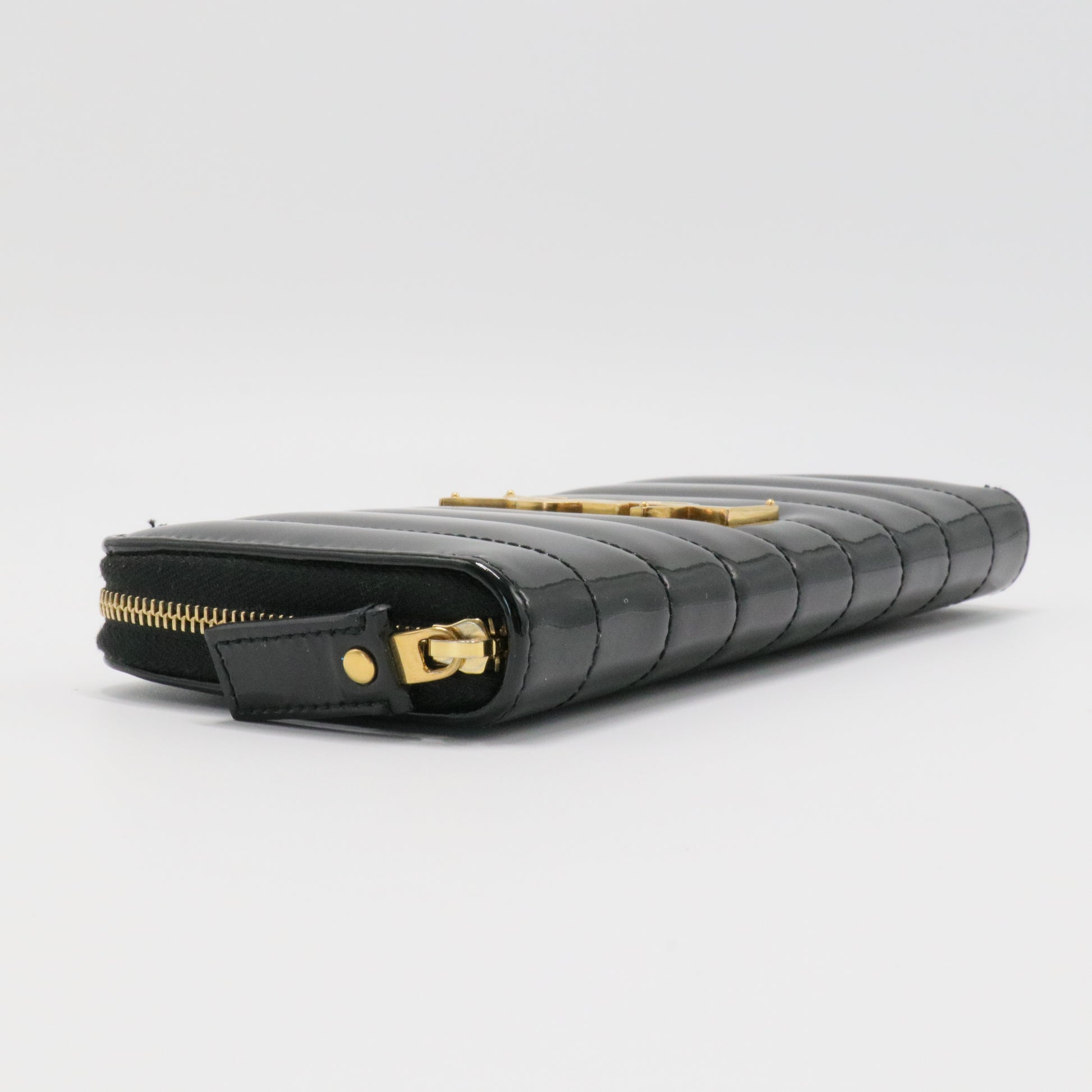 Vicky Zip Wallet Vertical Quilted Patent Long