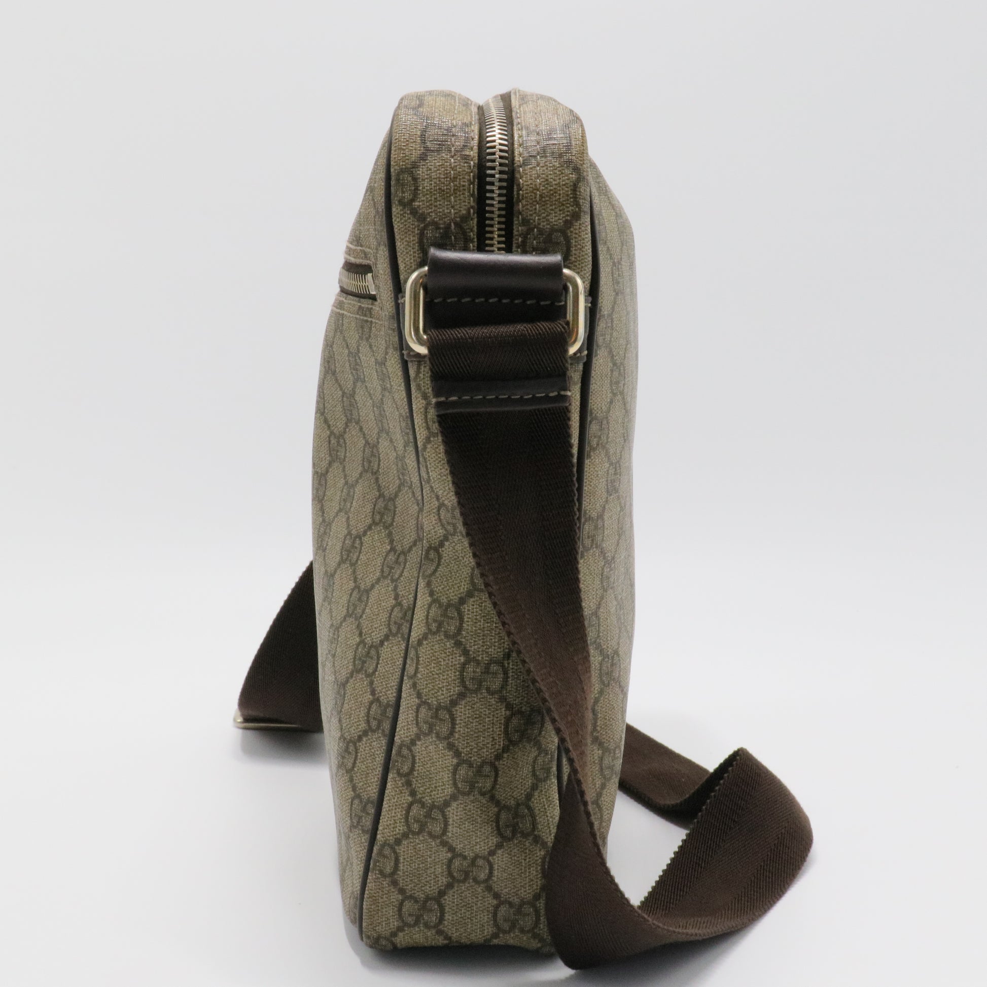 Messenger Bag GG Coated Canvas Medium