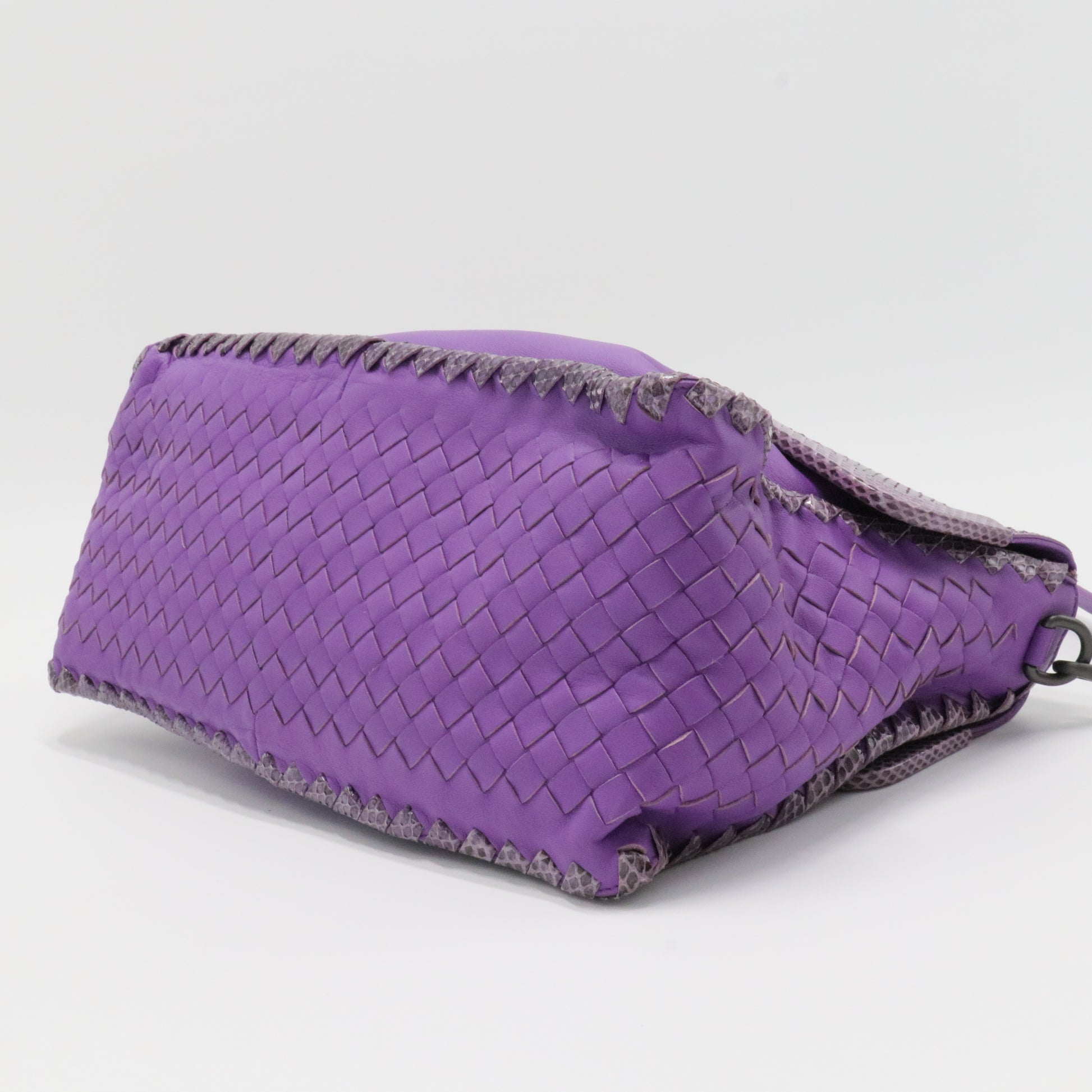 Olimpia Shoulder Bag Intrecciato Nappa Medium