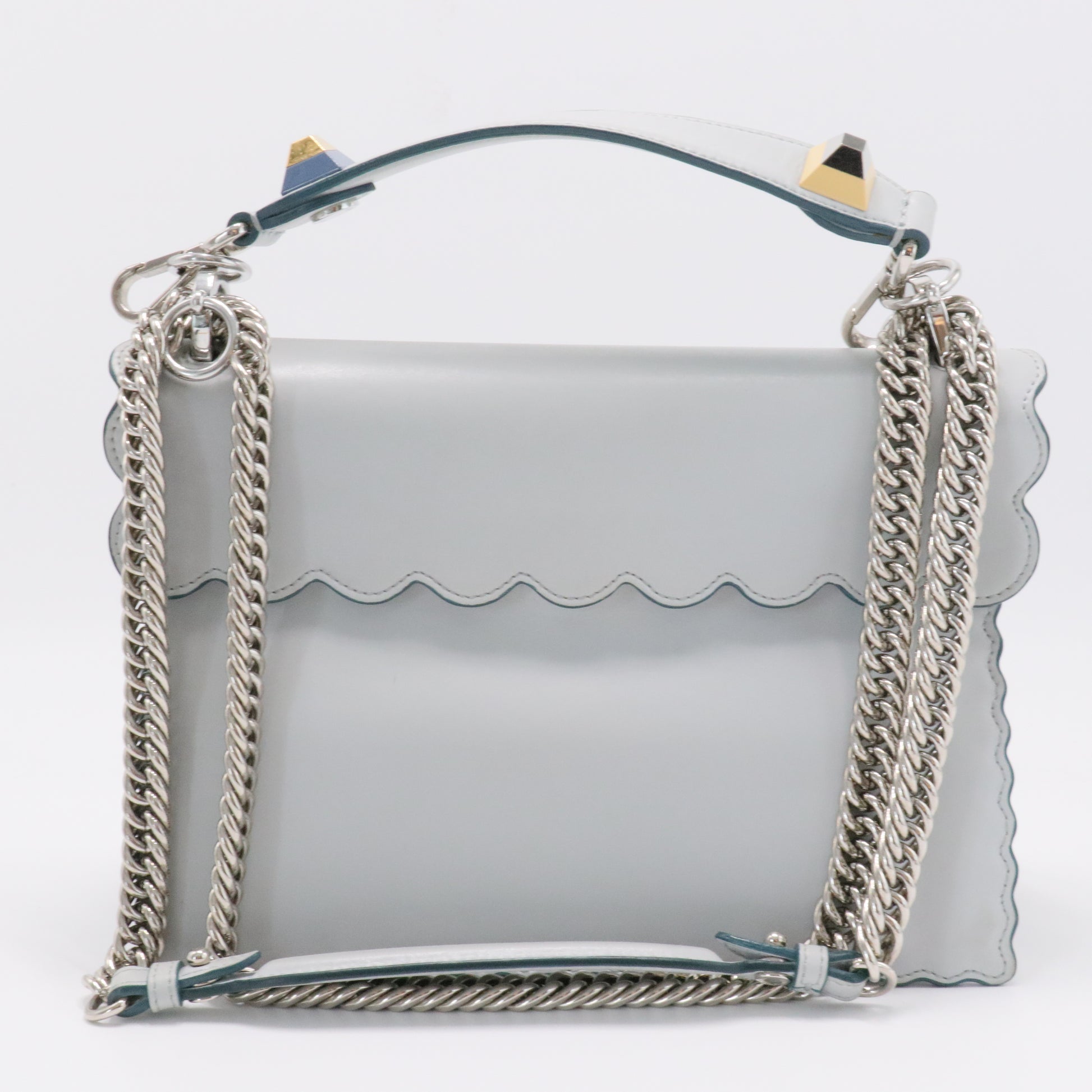 Kan I Bag Leather Medium