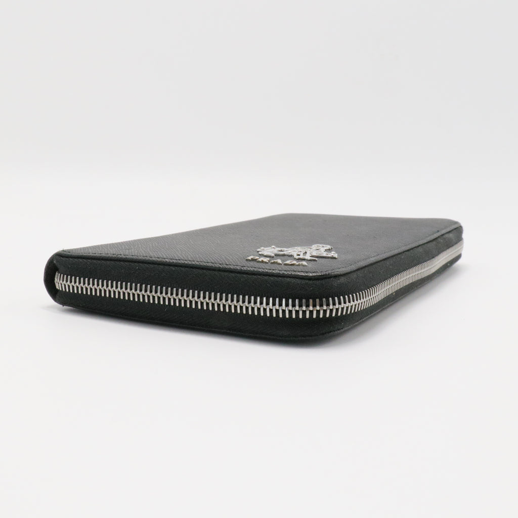 Vertical Bifold Saffiano Leather