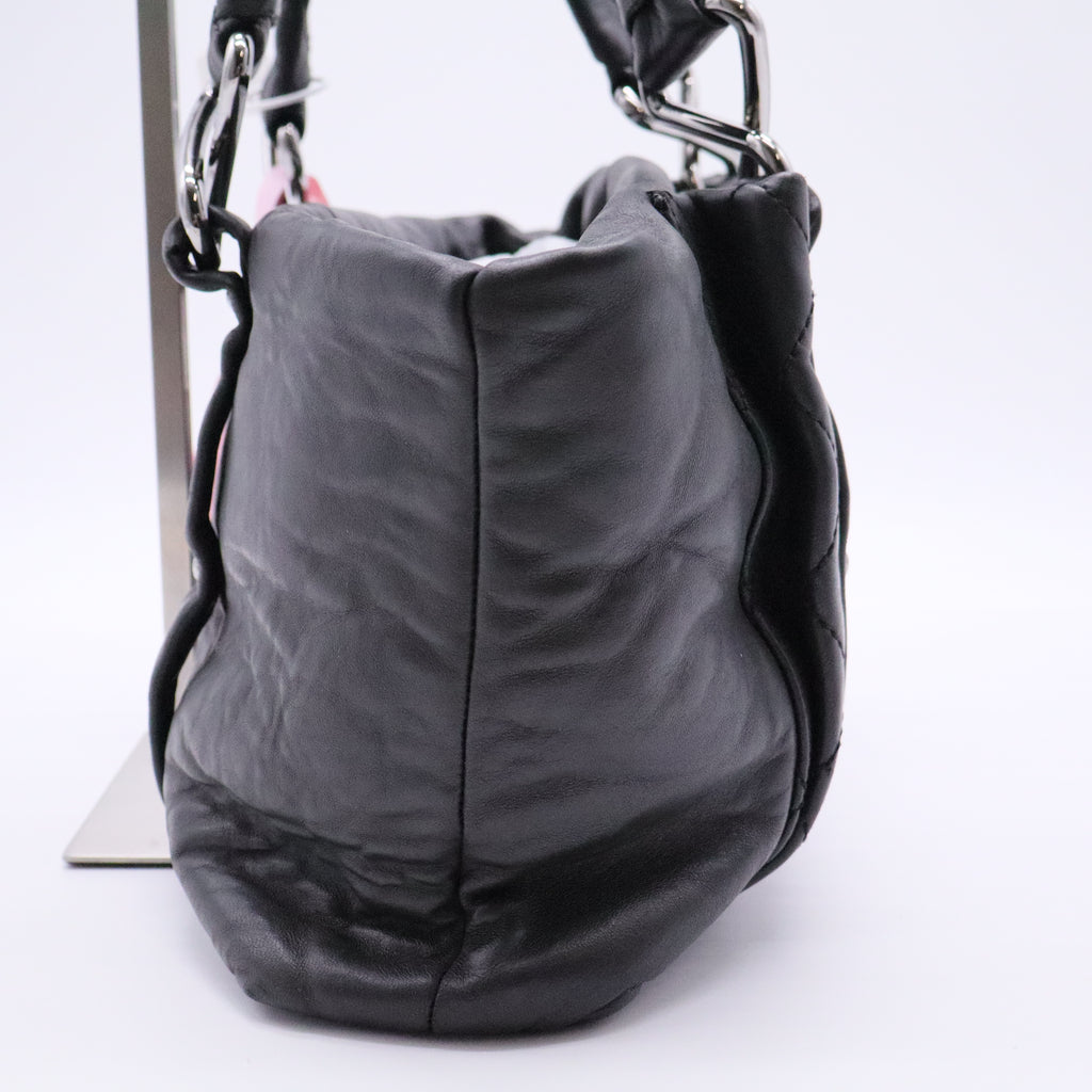 Black Reissue Eight Knots Tote Bag twins