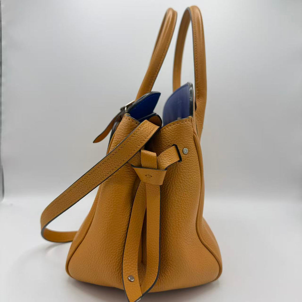 Milla Handbag Veau Nuage Calfskin PM