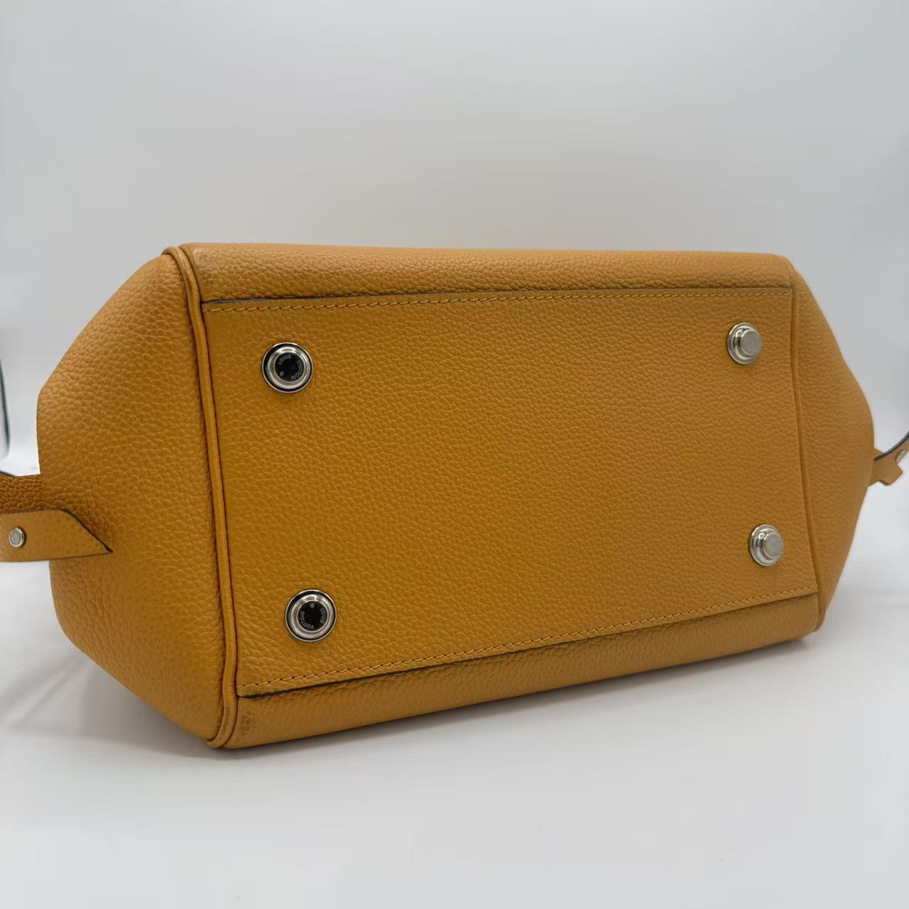 Milla Handbag Veau Nuage Calfskin PM