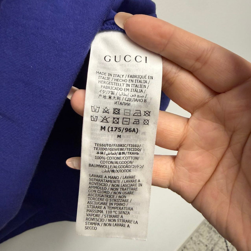 Pre-Owned Gucci Mirror Logo-Print Short-Sleeve T-Shirt in blue. size M
