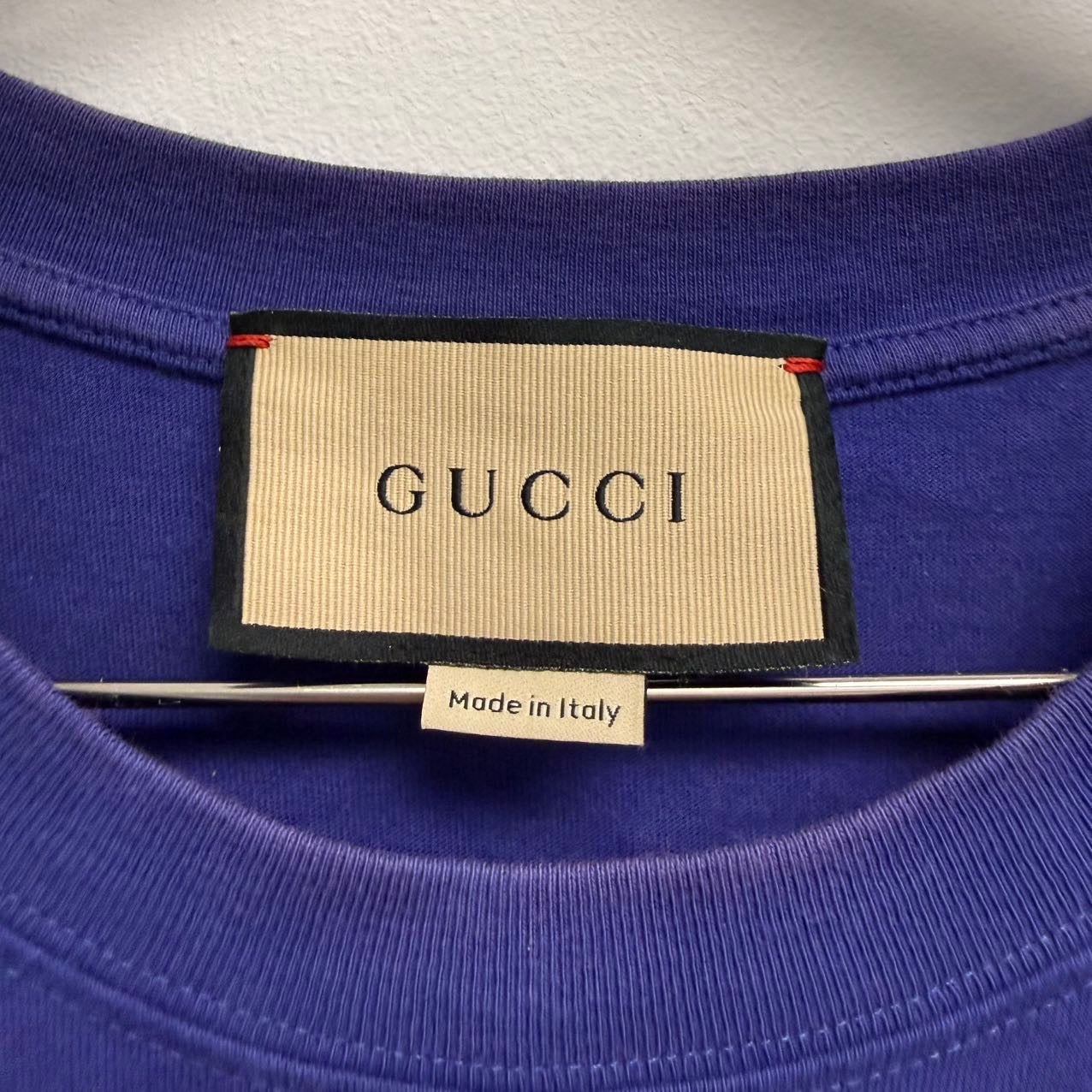 Pre-Owned Gucci Mirror Logo-Print Short-Sleeve T-Shirt in blue. size M