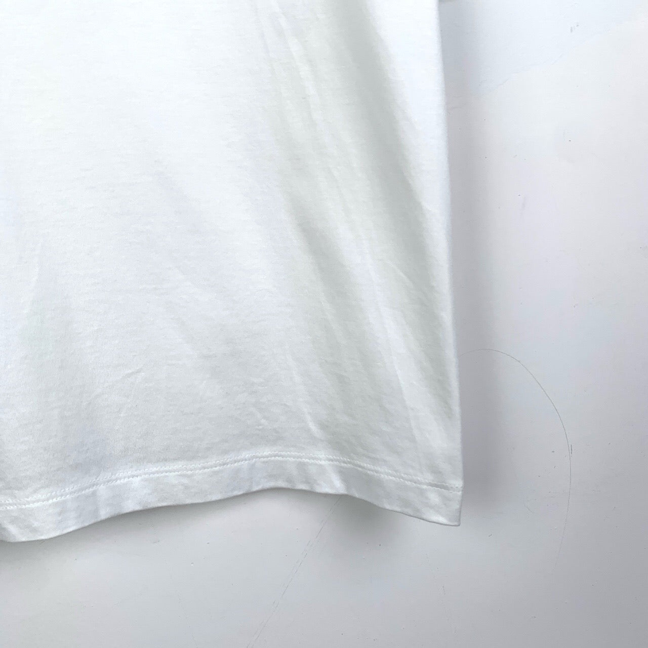 Prada Men's White Cotton T-Shirt with Pocket M