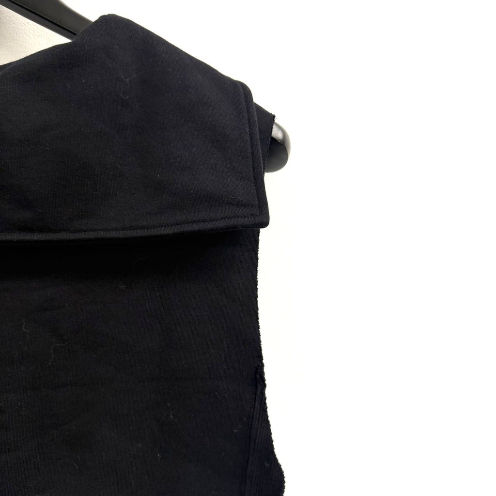 black Miu Miu sleeveless cotton sweatshirt with a sailor collar and embroidered logo.
